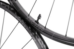 DT Swiss 1700 wheels