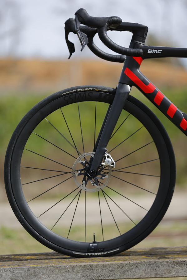 BMC Teammachine SLR 01 ONE DT Swiss
