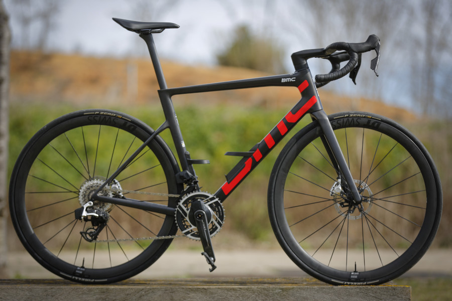 BMC Teammachine SLR 01 ONE