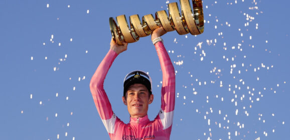 Vingegaard gana el Giro y completa la ‘Triple Corona’