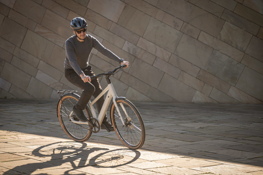 Ananda R400 bicicleta