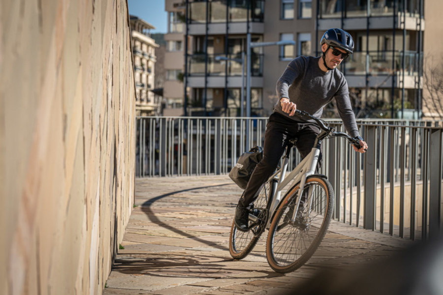 Ananda R400 urban