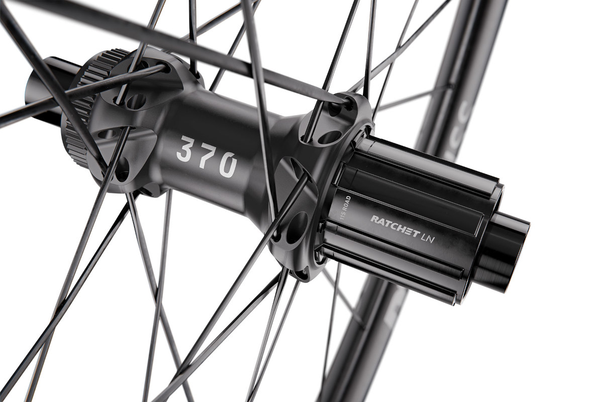 DT Swiss 1800 370 hub
