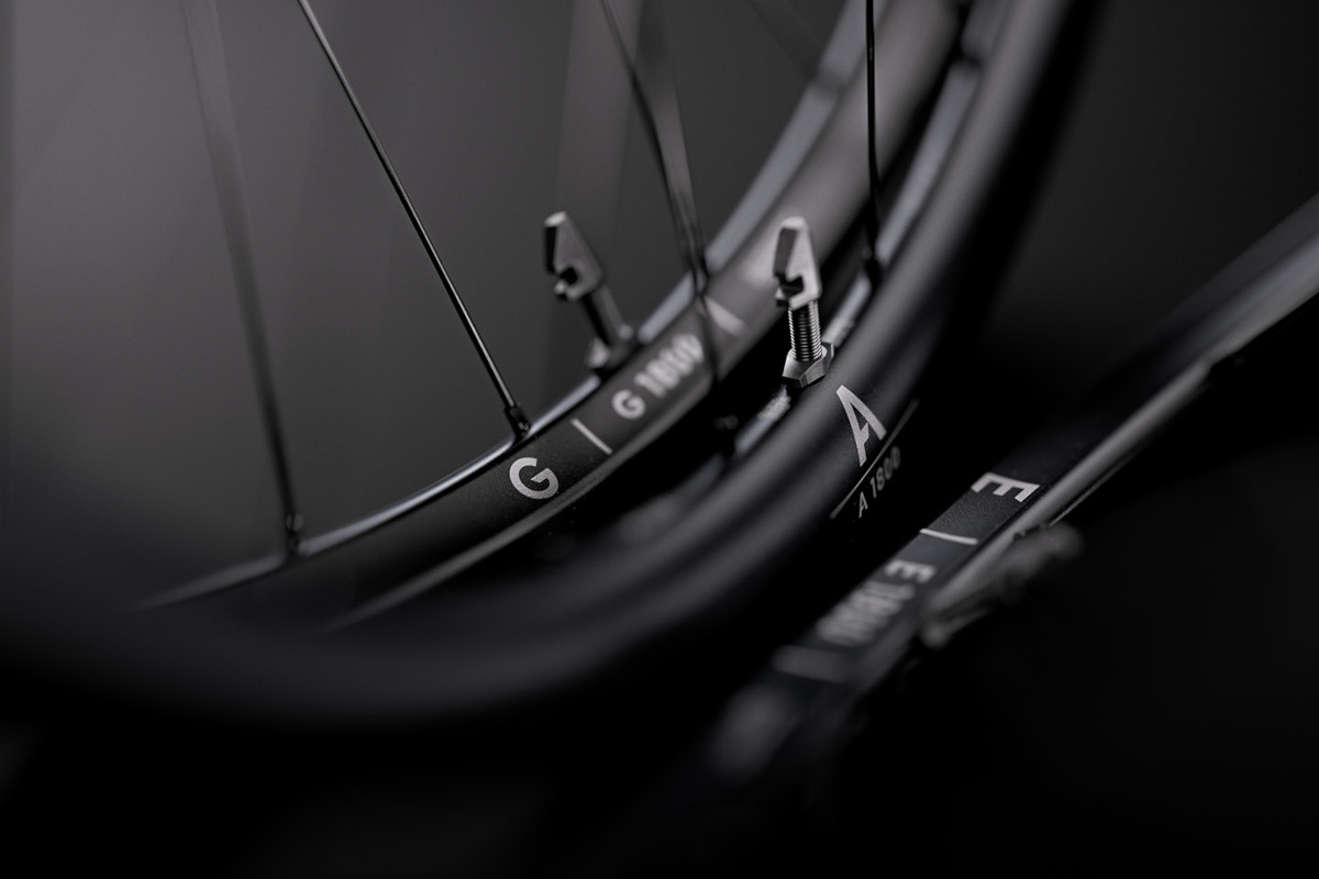 DT Swiss 1800 wheels