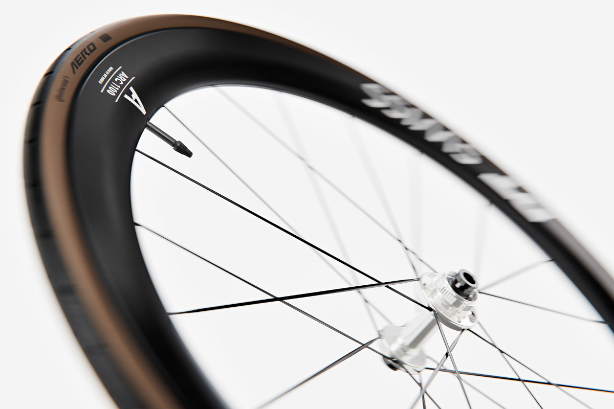 DT Swiss ARC 1100 Dicut White wheels