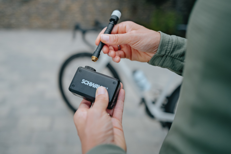 Schwalbe E-Micro Pump 2
